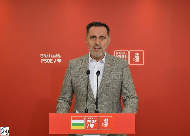 García del PSOE critica al Gobierno de Capellán por dañar el medio ambiente en España.