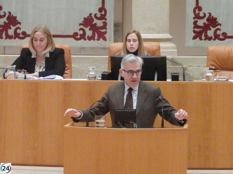 Vox propone en el Parlamento una planificación ferroviaria consensuada y la introducción de cocinas propias en colegios de La Rioja.