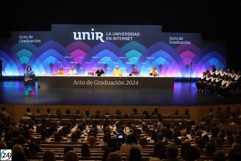 Gran éxito en la graduación de más de 750 estudiantes de UNIR