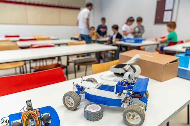 Niños y adolescentes aprenden sobre impacto de Inteligencia Artificial defectuosa.