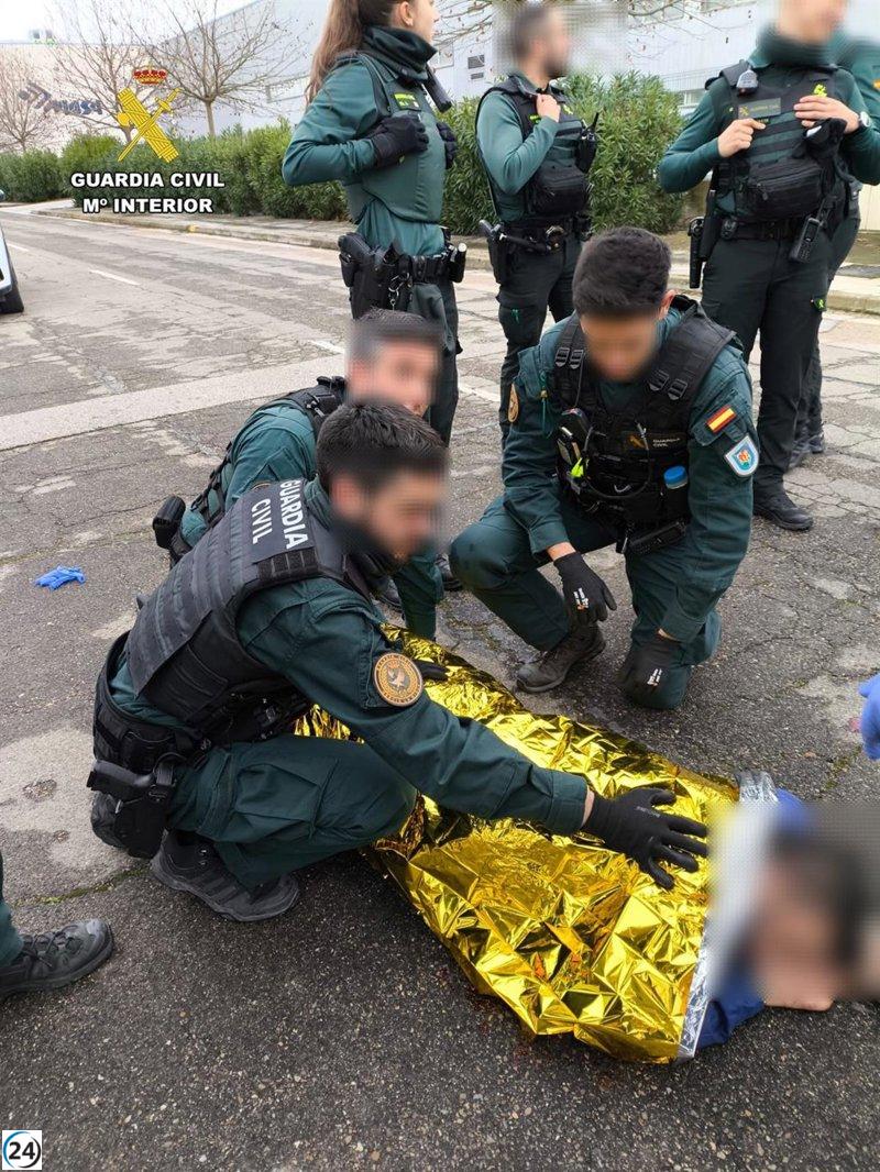 La Guardia Civil captura a un fugitivo de 39 años con una furgoneta sustraída.