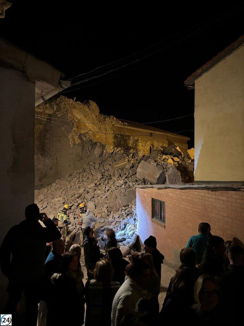 Grietas en la iglesia de Viguera tras el colapso de su torre el 23 de febrero generan necesidad de evaluaciones.