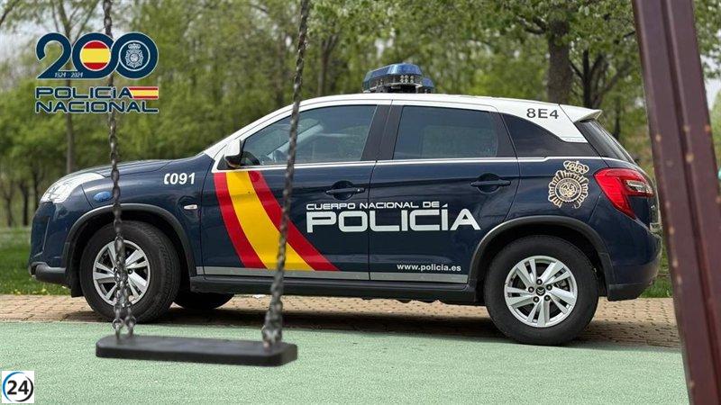 Detienen a un hombre en Logroño por exhibicionismo sexual en un parque infantil frente a niños.