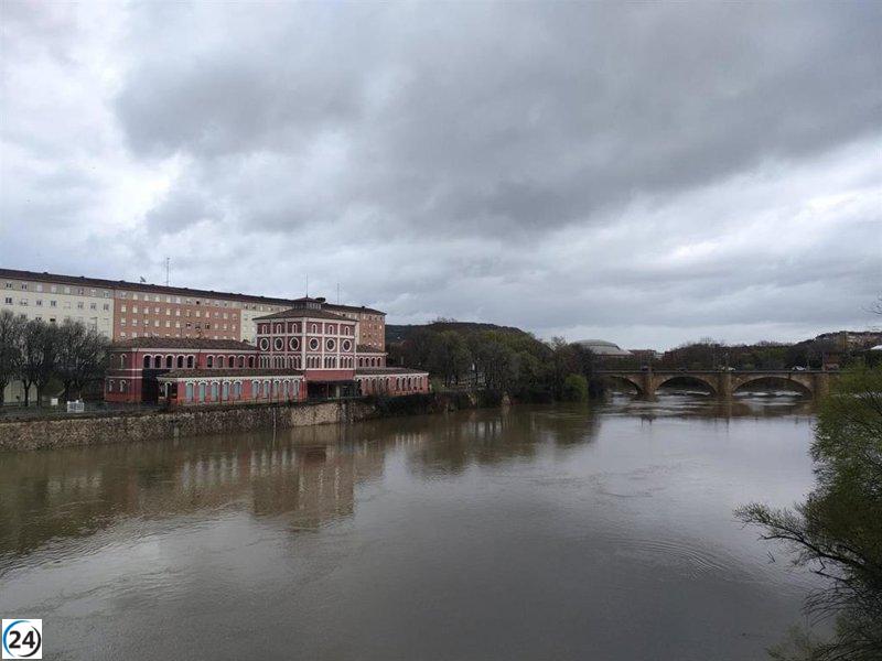 Alertan sobre riesgo de inundaciones por lluvias intensas en La Rioja, Navarra y norte de Aragón.