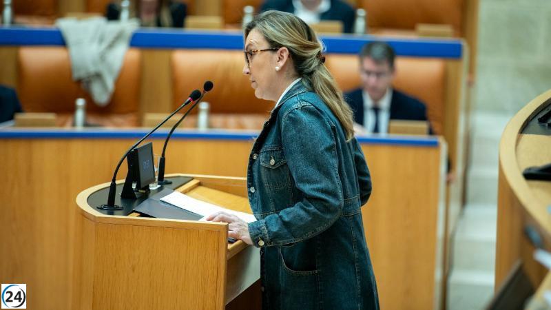 Belinda León urge a adoptar un enfoque europeo y robusto frente a la incertidumbre de los aranceles de Trump.