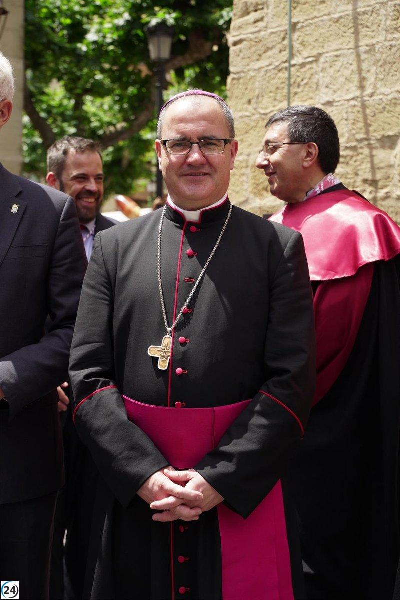 El obispo de La Rioja confía al nuevo Papa, León XIV, y su labor a la guía divina.