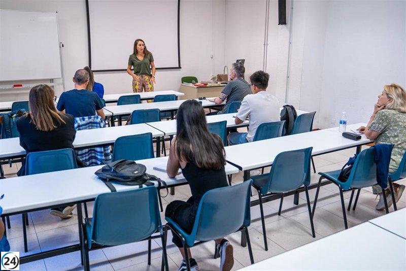 Casa de las Lenguas lanza un curso de inglés nivel C2 y un innovador taller de cine.