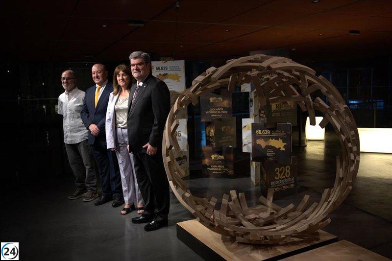 Azkuna Zentroa celebra el centenario de la DOCa Rioja con la escultura 