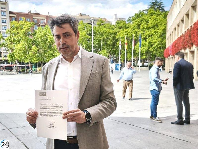 El PSOE denuncia que Escobar ha causado una pérdida de 7,6 millones de euros a Logroño en dos años.