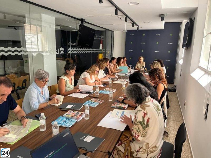 El Consejo de Servicios Sociales de La Rioja discute la expansión de plazas en residencias públicas.