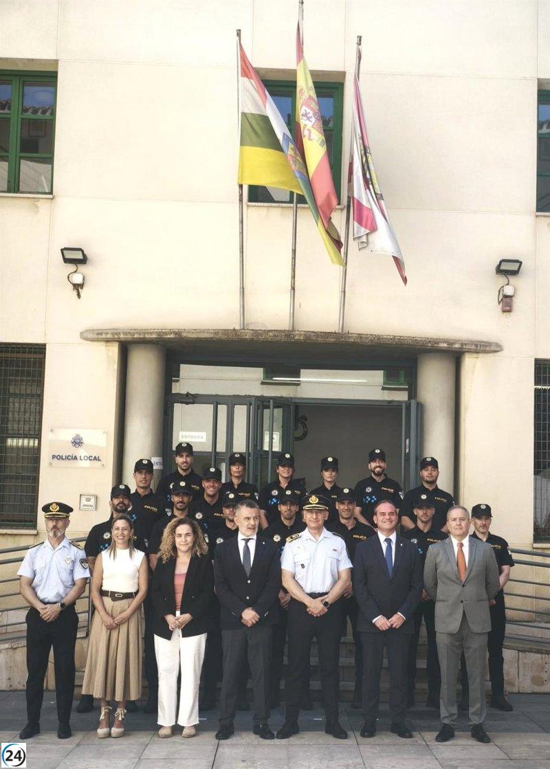 Logroño incorpora a 16 nuevos policías locales, 13 hombres y 3 mujeres, desde hoy.