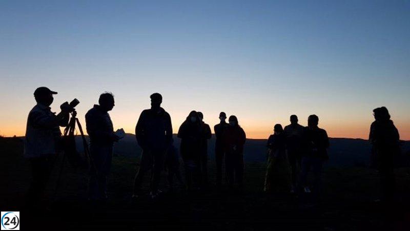 La Rioja organiza Noches Estrelladas: paseos interpretativos y avistamiento de fauna nocturna.