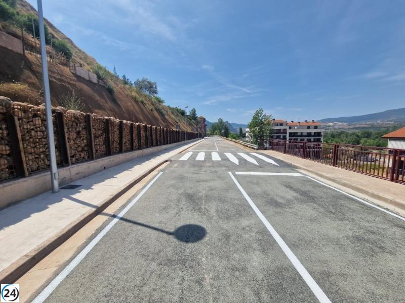 La carretera LR-255 en Albelda de Iregua reanuda su funcionamiento tras finalizar obras de estabilización.