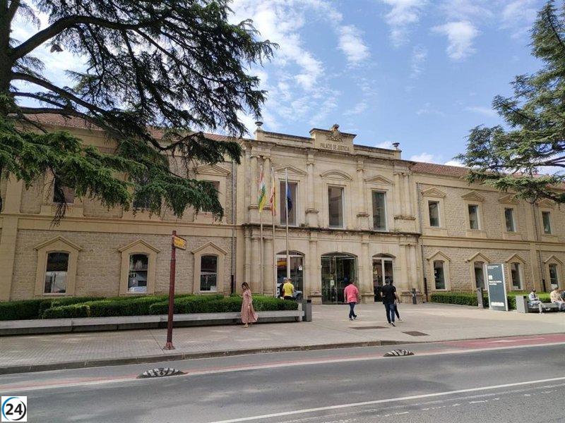 Fiscal solicita pena de tres años para individuo que se apropió de fondos de cooperativa agrícola.