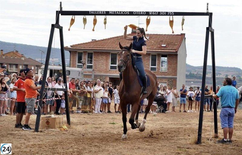 Nalda conmemora el 'Día de los Gallos' este lunes.