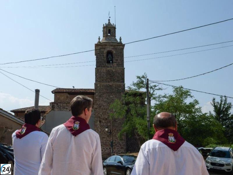 La torre de la iglesia de San Martín de Nestares de Cameros ya ha sido restaurada.