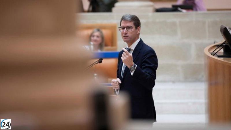 Capellán critica la xenofobia de Vox y defiende una atención digna para los menores en los medios.