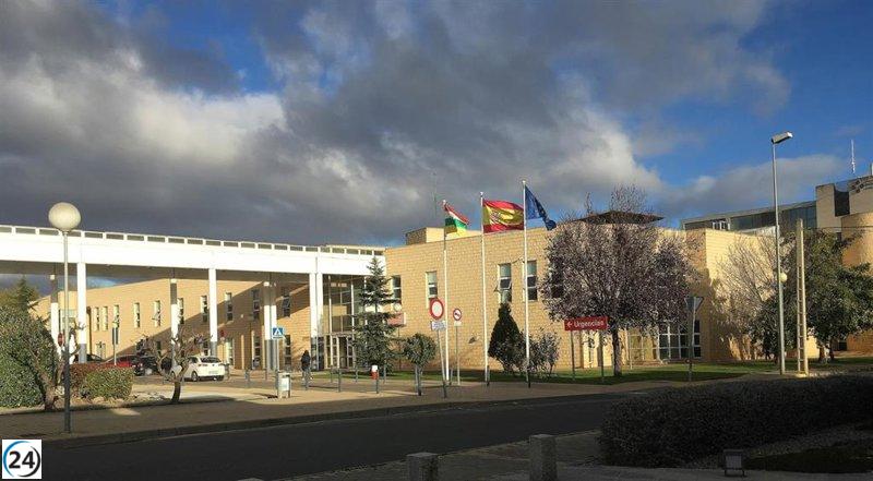 Martín respalda el estado del Hospital de Calahorra ante las acusaciones de desmantelamiento del PSOE.