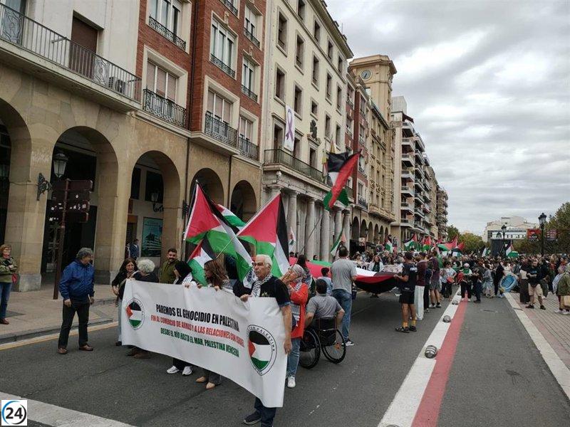 Masiva marcha en Logroño clama por Palestina y exige el cese del genocidio.