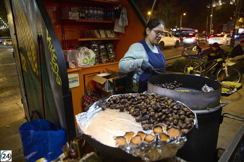 Seis nuevos puestos de castañas asadas abren sus puertas en la ciudad.