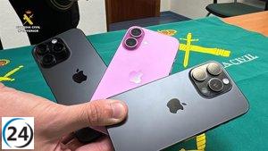 La Guardia Civil recupera iPhones robados en Ceuta y abre investigación a tres personas de Logroño.