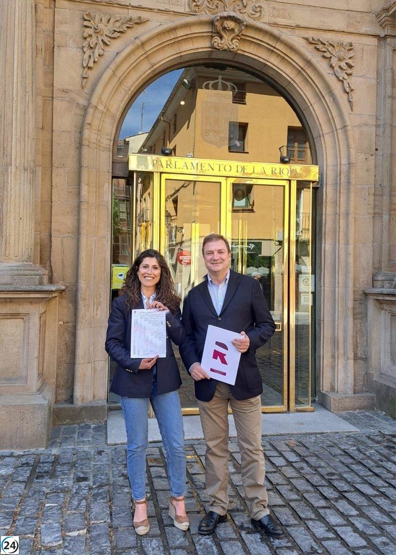 Por La Rioja presenta su lista al Parlamento de La Rioja encabezada por Alberto Bretón y Sonsoles Soriano.