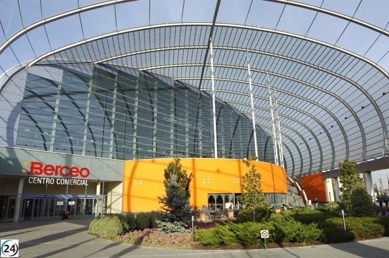 Arraiz aplaude la labor policial al impedir un robo en el Centro Comercial Berceo y afirma éxito del sistema.