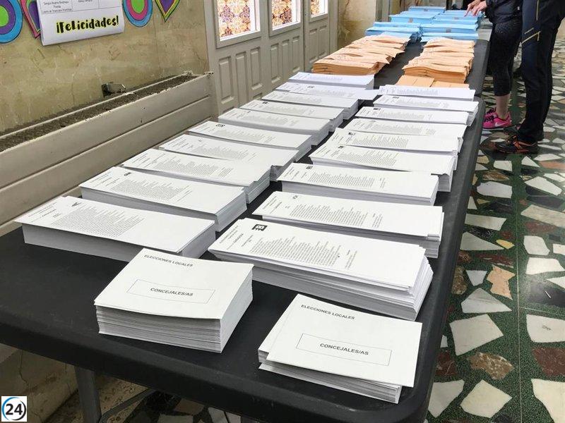 Este domingo se eligen 66.924 concejales y 736 diputados autonómicos en España.