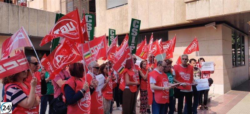 Sindicatos denuncian caos en Oficina de Extranjería por falta de personal.