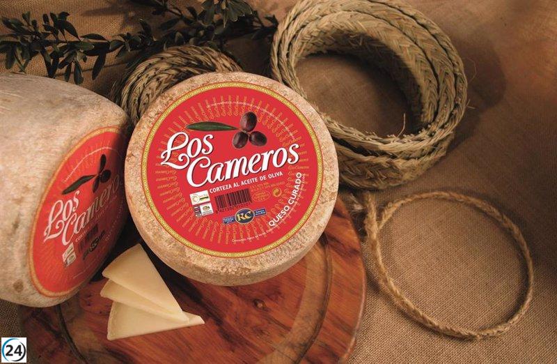 El queso curado 'Etiqueta Roja' Los Cameros, premiado como el mejor queso mezclado madurado.