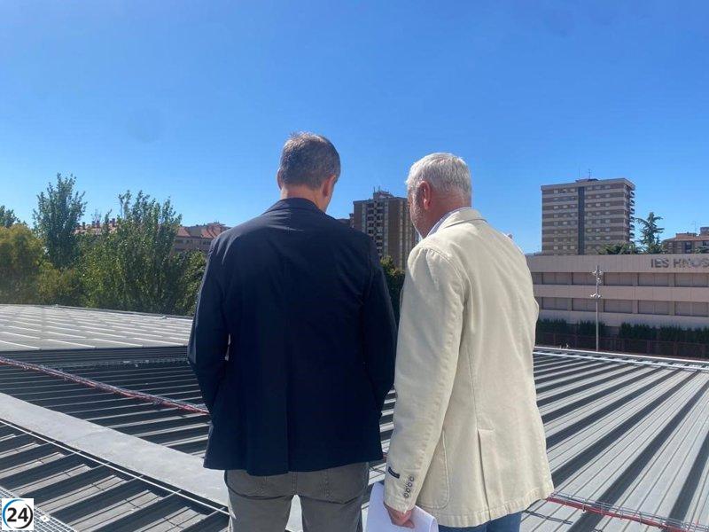 Placas solares en Centro Deportivo Municipal Lobete ahorrarán 60.000 euros al año.