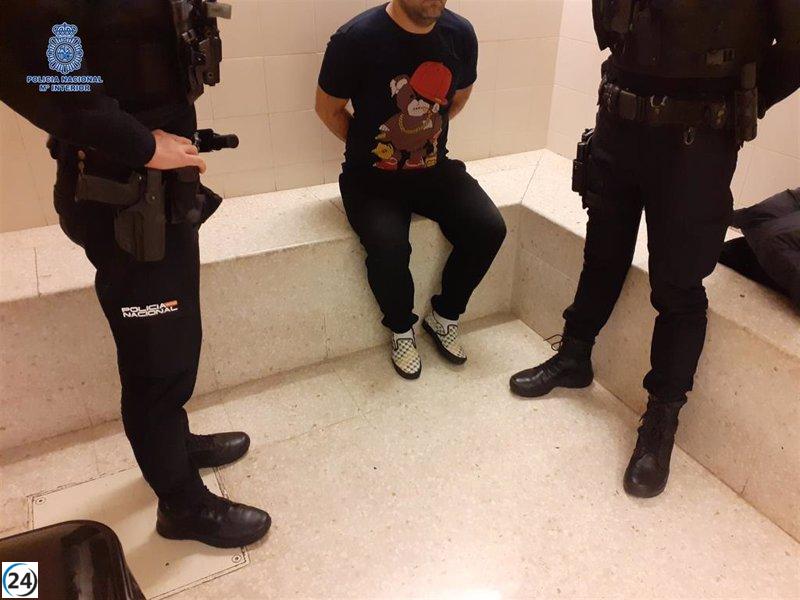 Arrestado individuo tras cometer un robo durante el día en una tienda de Logroño.