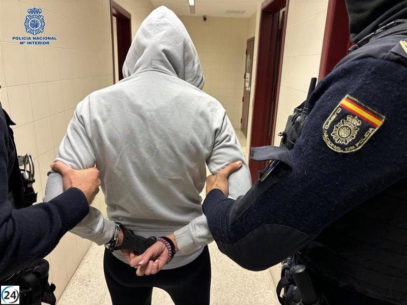 Tres mujeres arrestadas por altercado tumultuoso en calle de Logroño