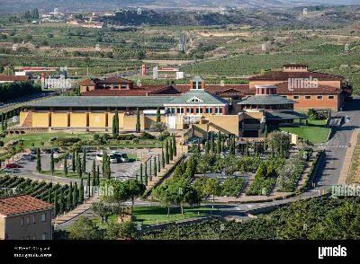 El fascinante Museo de la Cultura del Vino en Briones
