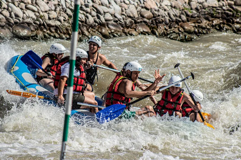 Rafting en el río Irati